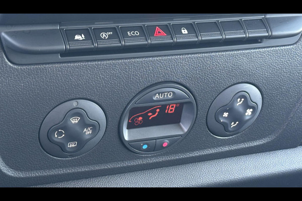 Renault Master T33 2.3 dCi 150 PK L2H2 Airco|Trekhaak|Navi|Cruise