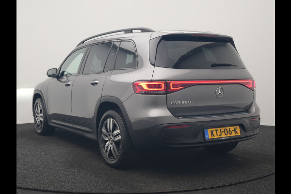 Mercedes-Benz EQB 250+ Luxury Line 74 kWh 191pk Dealer O.H | Adaptive Cruise | 360 Camera | Lederen Sportstoelen Verwarmd | Apple Carplay | Keyless | BLIS | Navigatie | Virtual | DAB | 18"L.M |