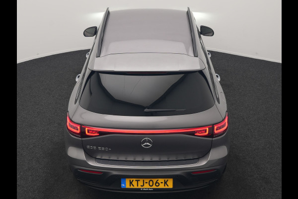 Mercedes-Benz EQB 250+ Luxury Line 74 kWh 191pk Dealer O.H | Adaptive Cruise | 360 Camera | Lederen Sportstoelen Verwarmd | Apple Carplay | Keyless | BLIS | Navigatie | Virtual | DAB | 18"L.M |