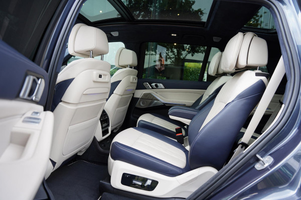 BMW X7 X-Drive 40 I / Individual / 6 Persoons / Bowers & Wilkins Diamond