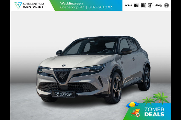 Alfa Romeo junior Elettrica Ti 54 kWh | Clima | Adapt. Cruise | Keyless | Handsfree A-Klep | PDC rondom | Pack Techno | Warmtepomp | Bicolore