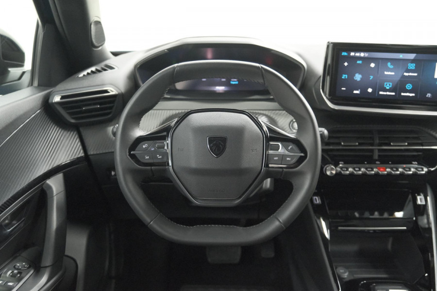 Peugeot e-2008 EV Allure Avantage 54 kWh | SOH 97,6% | 11 KW Lader | Apple Carplay | Parkeersensoren