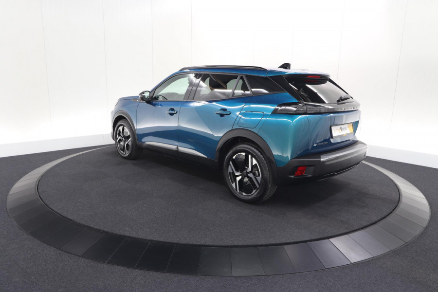Peugeot e-2008 EV Allure Avantage 54 kWh | SOH 97,6% | 11 KW Lader | Apple Carplay | Parkeersensoren