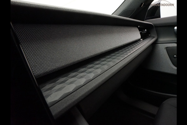 Polestar 2 Standard Range Single Motor 63kWh (APPLE CARPLAY,KEYLESS,MEMORY,ADAPTIVE CRUISE,STOELVERWARMING,CAMERA,CLIMATE,LED)