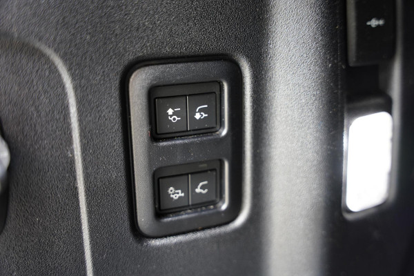 Land Rover Defender P 400 E 110 X-Dynamic HSE / NL-Auto / 22 Inch