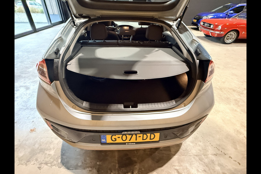Hyundai IONIQ Comfort EV Camera. Navi. Apple-carplay. Baterrij 100%