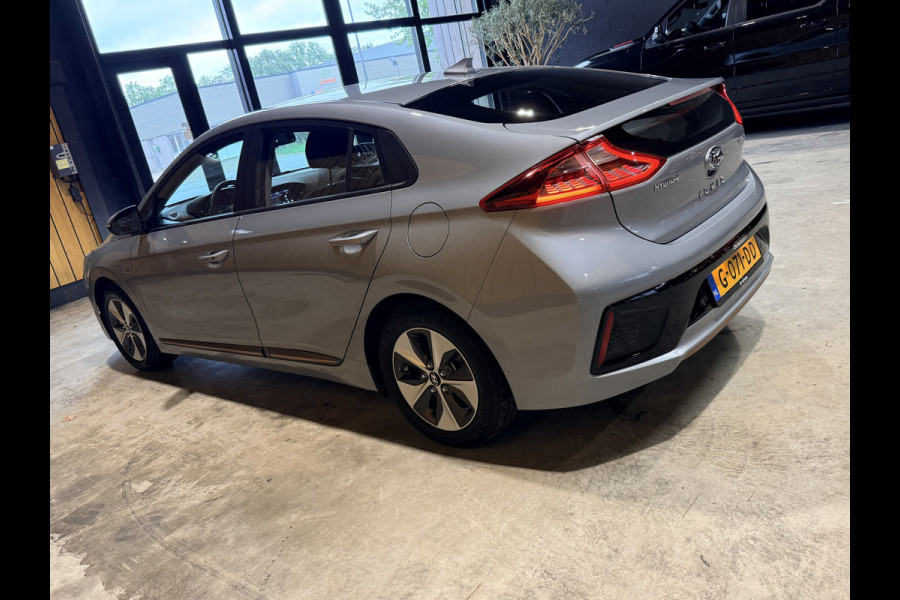 Hyundai IONIQ Comfort EV Camera. Navi. Apple-carplay. Baterrij 100%