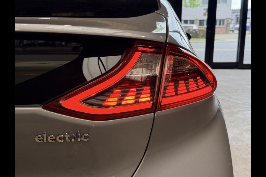 Hyundai IONIQ Comfort EV Camera. Navi. Apple-carplay. Baterrij 100%