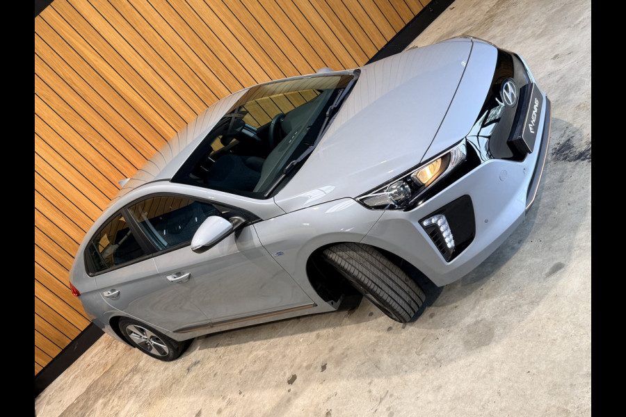 Hyundai IONIQ Comfort EV Camera. Navi. Apple-carplay. Baterrij 100%