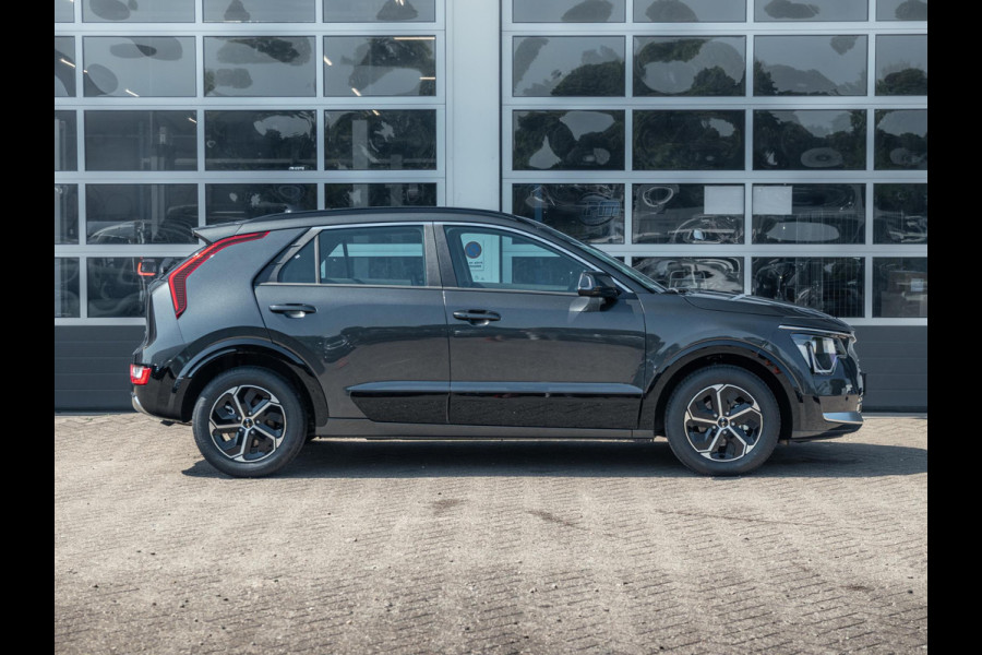 Kia Niro 1.6 GDi Hybrid DynamicLine | Actieprijs* | Navi. | Clima. | Adapt. Cruise. | Achteruitrijcamera | Parkeersensoren | Dakrails