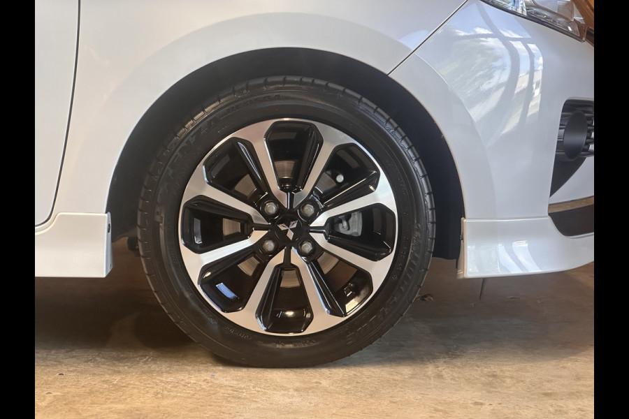 Mitsubishi Space Star 1.2 Instyle