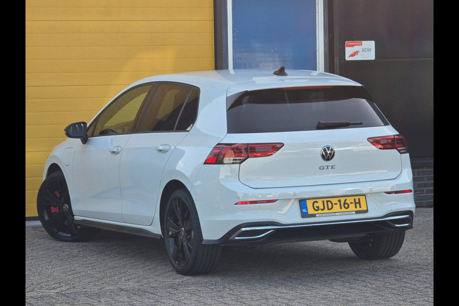 Volkswagen Golf 1.4 eHybrid GTE / Aut / Acc / Dode Hoek / Lane Assist / Apple Carplay / Led / Pdc / Allu Velgen