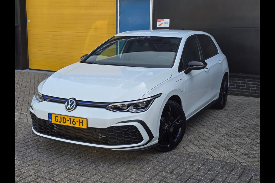 Volkswagen Golf 1.4 eHybrid GTE / Aut / Acc / Dode Hoek / Lane Assist / Apple Carplay / Led / Pdc / Allu Velgen