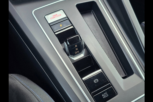 Volkswagen Golf 1.4 eHybrid GTE / Aut / Acc / Dode Hoek / Lane Assist / Apple Carplay / Led / Pdc / Allu Velgen