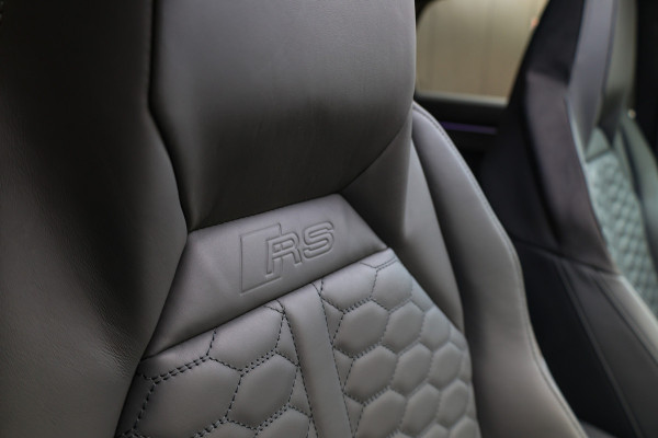 Audi RSQ3 Sportback TFSI RS | NAP! | PANO | SONOS | RS-SEATS | ELEK.TREKHAAK | ACC |