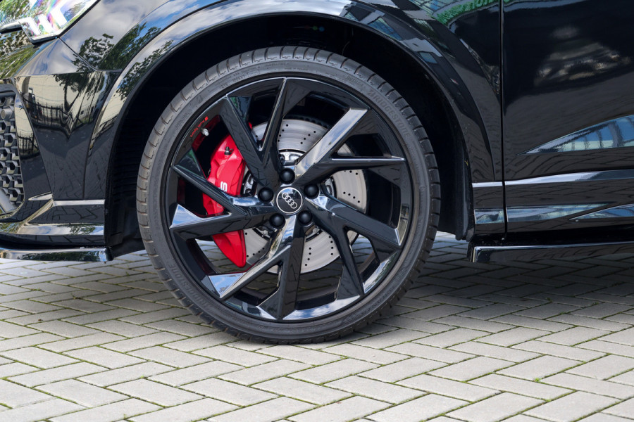 Audi RSQ3 Sportback TFSI RS | NAP! | PANO | SONOS | RS-SEATS | ELEK.TREKHAAK | ACC |