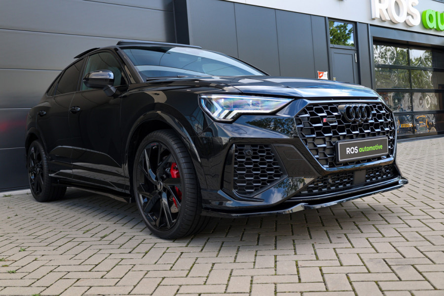 Audi RSQ3 Sportback TFSI RS | NAP! | PANO | SONOS | RS-SEATS | ELEK.TREKHAAK | ACC |