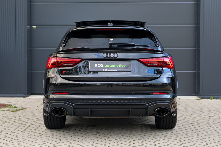Audi RSQ3 Sportback TFSI RS | NAP! | PANO | SONOS | RS-SEATS | ELEK.TREKHAAK | ACC |
