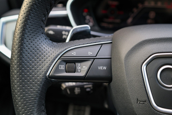 Audi RSQ3 Sportback TFSI RS | NAP! | PANO | SONOS | RS-SEATS | ELEK.TREKHAAK | ACC |