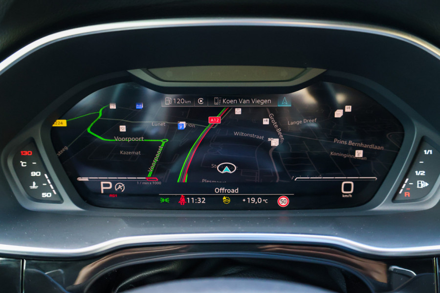 Audi RSQ3 Sportback TFSI RS | NAP! | PANO | SONOS | RS-SEATS | ELEK.TREKHAAK | ACC |
