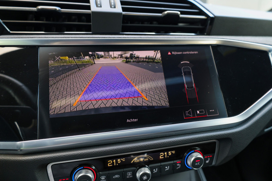 Audi RSQ3 Sportback TFSI RS | NAP! | PANO | SONOS | RS-SEATS | ELEK.TREKHAAK | ACC |