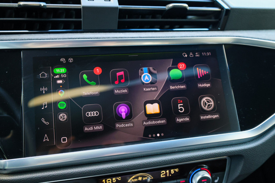 Audi RSQ3 Sportback TFSI RS | NAP! | PANO | SONOS | RS-SEATS | ELEK.TREKHAAK | ACC |