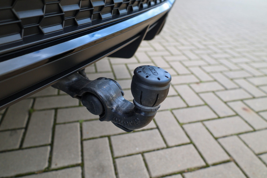 Audi RSQ3 Sportback TFSI RS | NAP! | PANO | SONOS | RS-SEATS | ELEK.TREKHAAK | ACC |