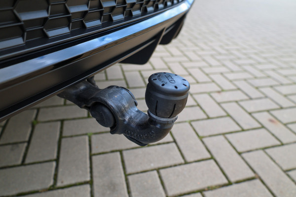 Audi RSQ3 Sportback TFSI RS | NAP! | PANO | SONOS | RS-SEATS | ELEK.TREKHAAK | ACC |