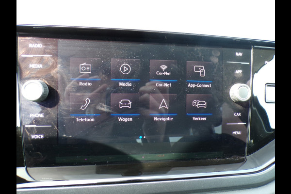 Volkswagen Polo 1.0 TSI Highline R-line-Virtual dash-Carplay