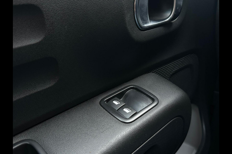 Citroën C3 1.2 Feel, Airco, Bluetooth, Carplay, Cruise, Lane, Navi, PDC, NAP, APK