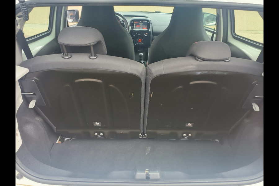 Citroën C1 1.0 VTi Urban Ride uit 2021 Rijklaar + 12 maanden Bovag-garantie Henk Jongen Auto's in Helmond,  al 50 jaar service zoals 't hoort!