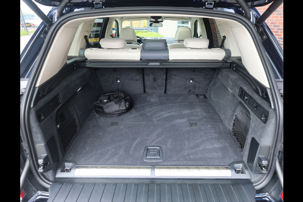 BMW X5 50e xDrive | Individual - SkyLounge - Bowers&Wilkins