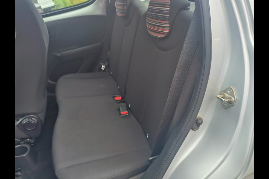 Citroën C1 1.0 VTi Urban Ride Rijklaar + 12 maanden Bovag-garantie Henk Jongen Auto's in Helmond,  al 50 jaar service zoals 't hoort!