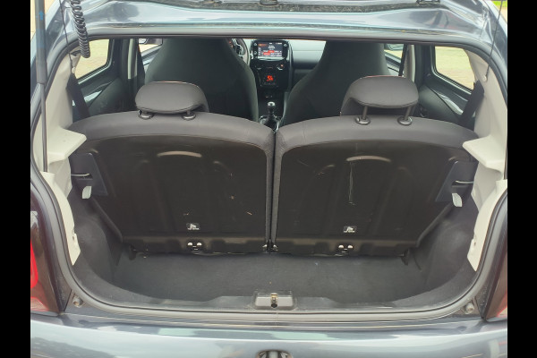 Citroën C1 1.0 VTi Urban Ride uit 2020 Rijklaar + 12 maanden Bovag-garantie Henk Jongen Auto's in Helmond,  al 50 jaar service zoals 't hoort!