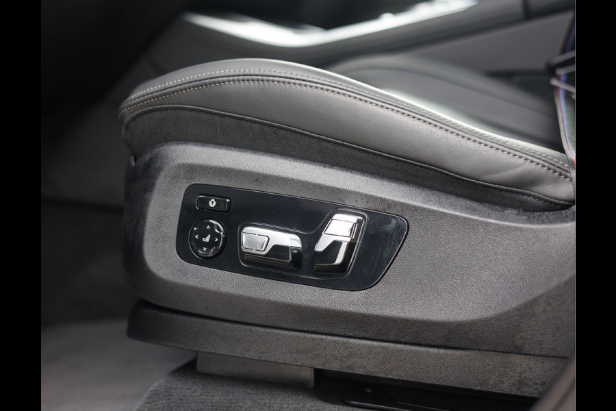 BMW X5 50e xDrive | Pano - Trekhaak - Massage