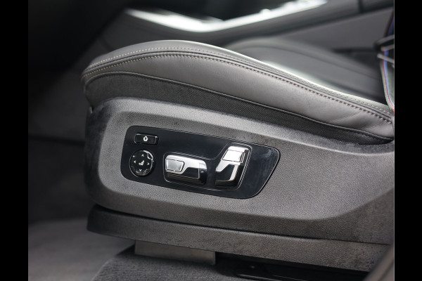 BMW X5 50e xDrive | Pano - Trekhaak - Massage