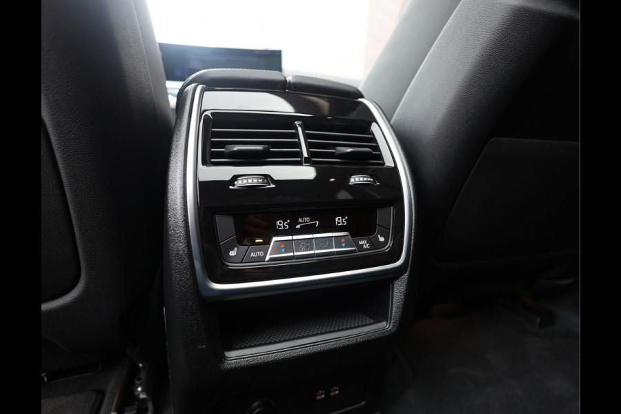 BMW X5 50e xDrive | Pano - Trekhaak - Massage