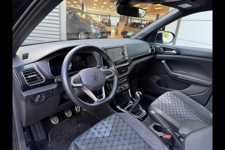 Volkswagen T-Cross 1.0 TSI R-Line Edition 115PK GARANTIE TOT 03-2035* . STOEL VERWARMING . CRUISE CONTROL . PARKEERSENSOREN VOOR & ACHTER .