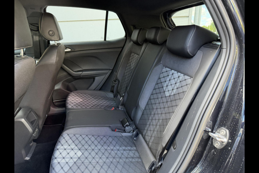 Volkswagen T-Cross 1.0 TSI R-Line Edition 115PK GARANTIE TOT 03-2035* . STOEL VERWARMING . CRUISE CONTROL . PARKEERSENSOREN VOOR & ACHTER .