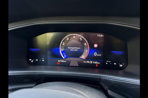 Volkswagen T-Cross 1.0 TSI R-Line Edition 115PK GARANTIE TOT 03-2035* . STOEL VERWARMING . CRUISE CONTROL . PARKEERSENSOREN VOOR & ACHTER .