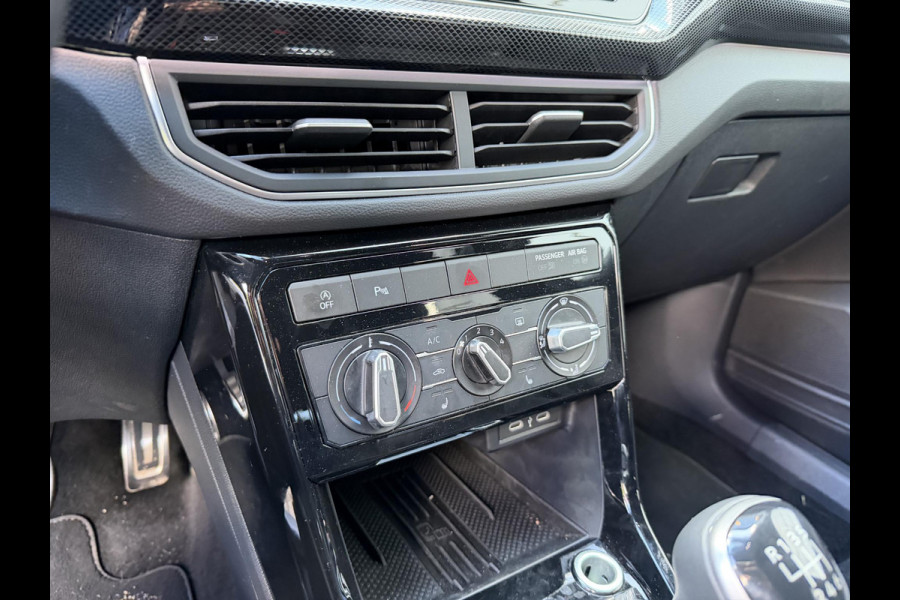 Volkswagen T-Cross 1.0 TSI R-Line Edition 115PK GARANTIE TOT 03-2035* . STOEL VERWARMING . CRUISE CONTROL . PARKEERSENSOREN VOOR & ACHTER .