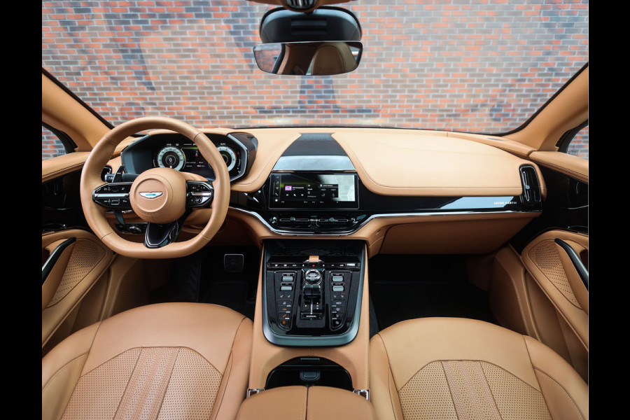 Aston Martin Dbx 4.0 V8 707 | Minotaur Green - Nieuwstaat!