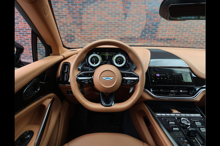 Aston Martin Dbx 4.0 V8 707 | Minotaur Green - Nieuwstaat!