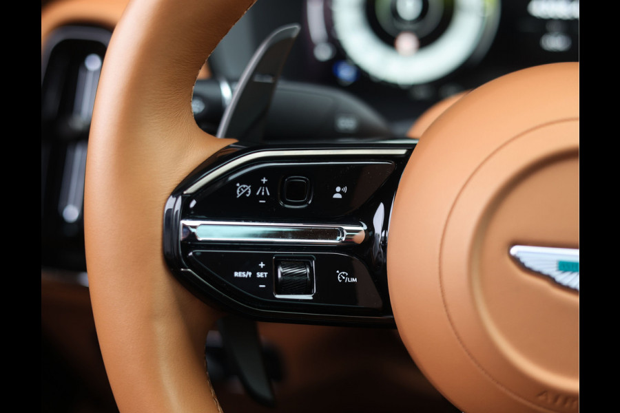 Aston Martin Dbx 4.0 V8 707 | Minotaur Green - Nieuwstaat!