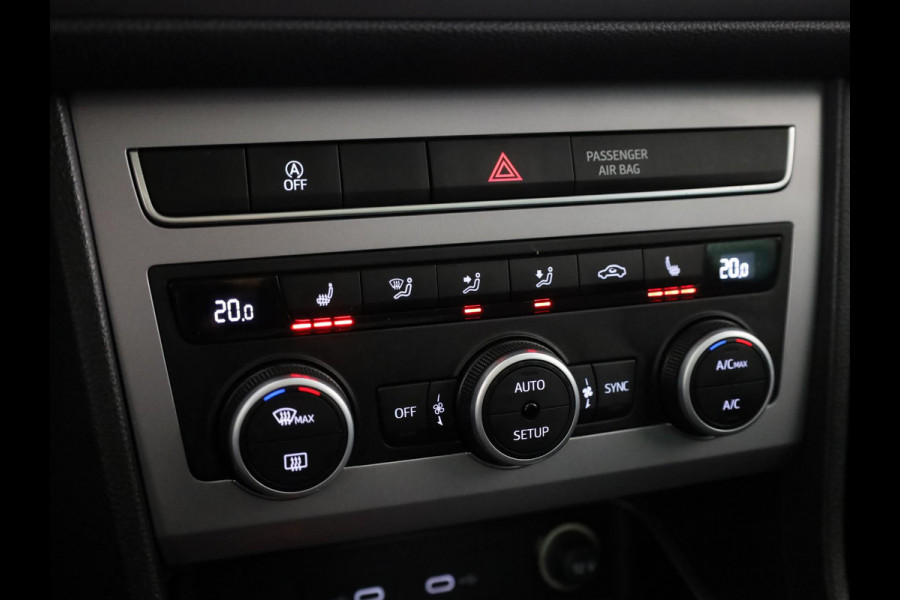 Seat Ateca 1.5 TSI Xperience Business Intense 150pk DSG | Panoramadak | Parkeersensoren achter | Cruise control adaptief | 18 inch lichtmetaal velgen | Achteruitrijcamera