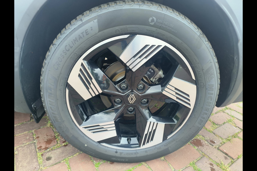 Renault Symbioz 1.8 E-Tech full hybrid 160 techno uit 2025 Rijklaar + Fabrieksgarantie Henk Jongen Auto's in Helmond,  al 50 jaar service zoals 't hoort!