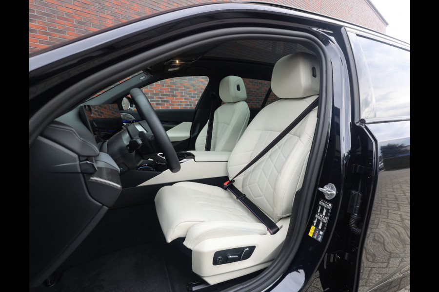 BMW 5 Serie Touring 550e xDrive | Pano - Trekhaak - HUD