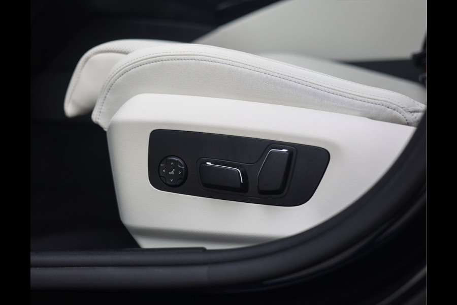 BMW 5 Serie Touring 550e xDrive | Pano - Trekhaak - HUD