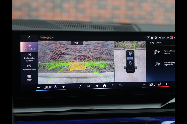 BMW 5 Serie Touring 550e xDrive | Pano - Trekhaak - HUD