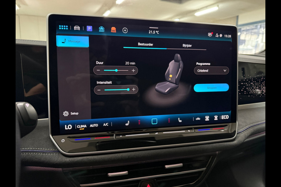 Volkswagen Passat Variant 1.5 eHybrid R-Line Black Edition | Garantie tot 2030 | 272PK |Pano|Matrix LED|H&K Sound|Massage|Trekhaak